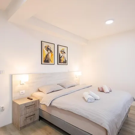 Appartement Lux 1 Pirot